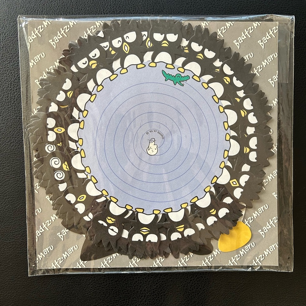 Vintage 1997: Badtz-Maru Circular Stationary